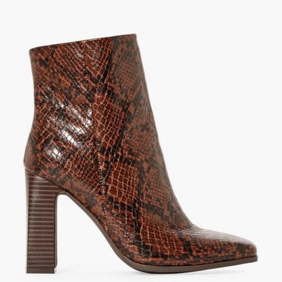 Block Heeled Ankle Bootie - Picture 2 of 5